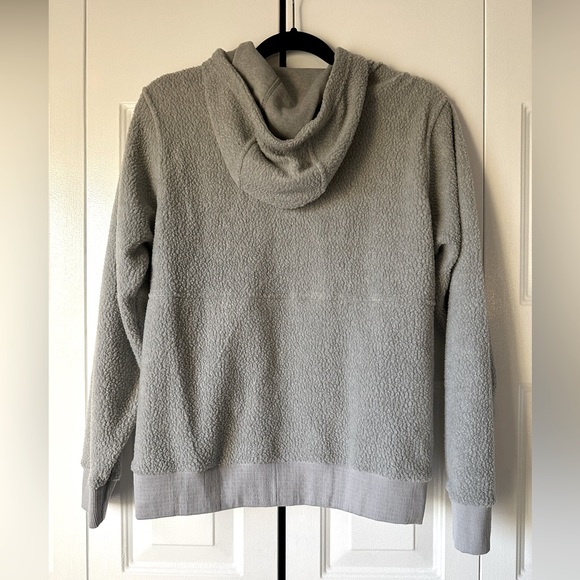 Patagonia Shearling Fleece Hoody, Women’s Medium, Color Salt Grey - Picture 2 of 5